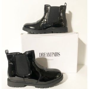 Dream Pairs Black Patent Leather Boots, Size 4